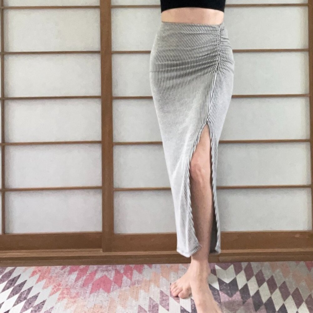 NW Long, Stretchy Black and White pin-striped skirt by SAN SOUCI, sz S